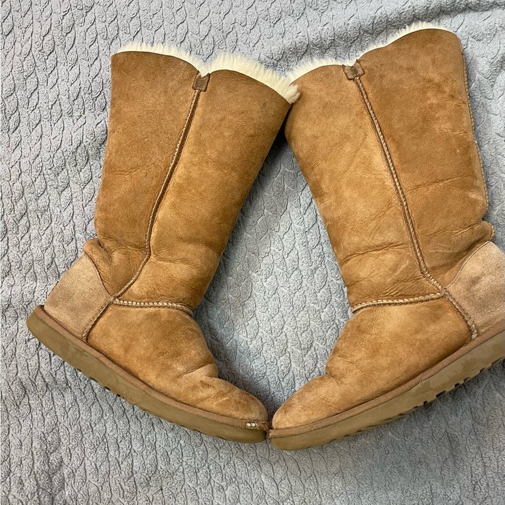 Ugg Bailey Button Tall Three Wooden Buttons Size 8 - image 2